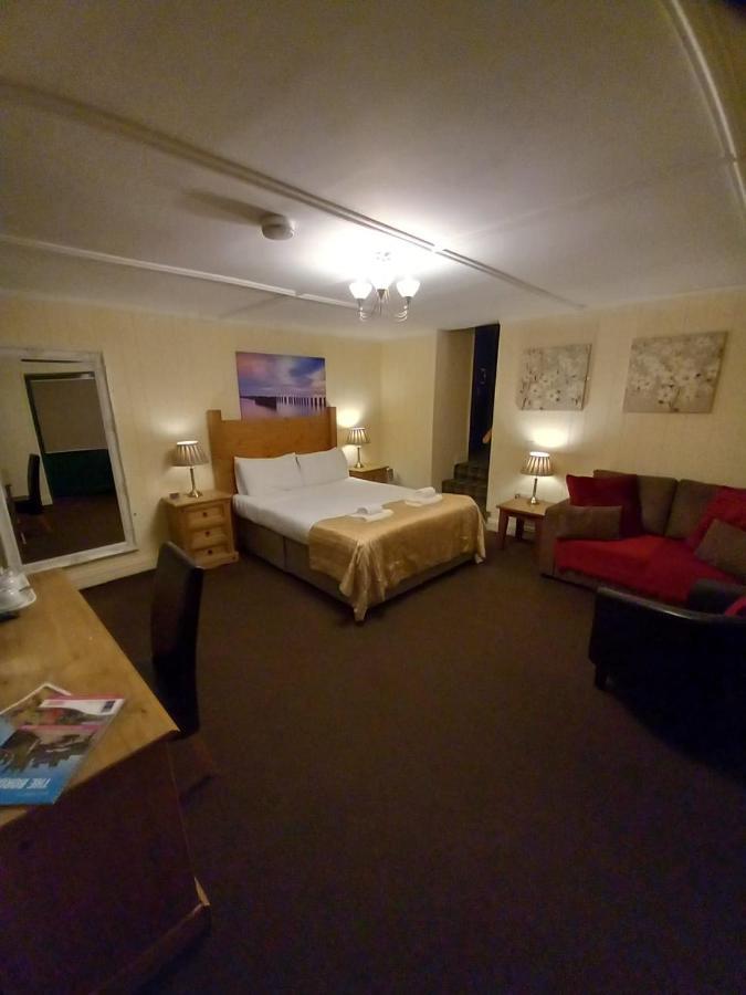 No1 Hotel Wooler Exterior photo
